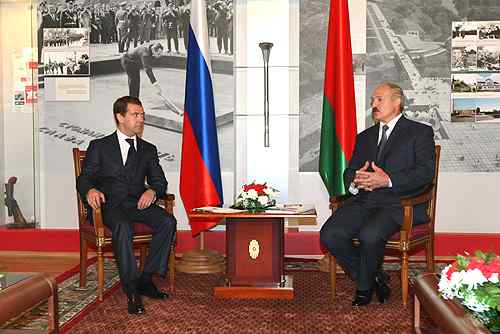 Administratia presedintelui rus Dmitrii Medvedev asediaza regimul omologului sau Alexandr Lukasenko
