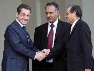 Nicolas Sarkozy si Mahmoud Jibril (foto elysee.fr)