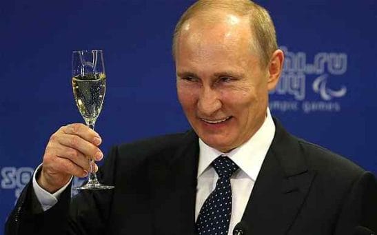 Liderul rus, Vladimir Putin, forteaza mana Chisinaului